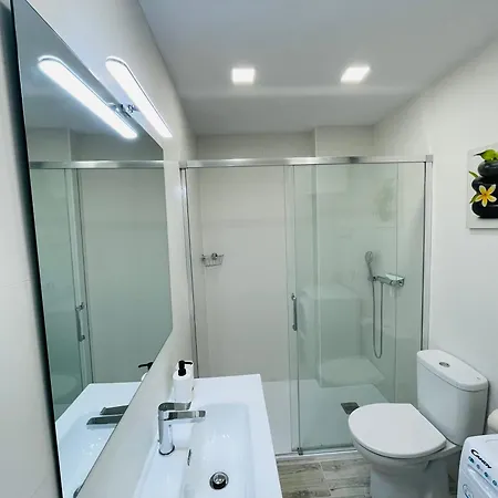 Salvis Balcon Y Piscina Apartment *