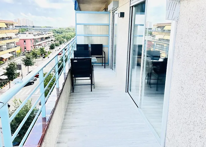 Apartamento con piscina y balcón recién reformado Appartement