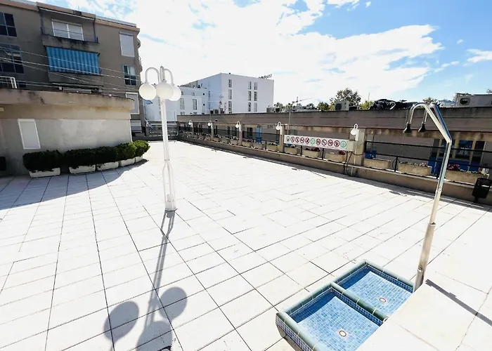 Appartement Apartamento con piscina y balcón recién reformado *