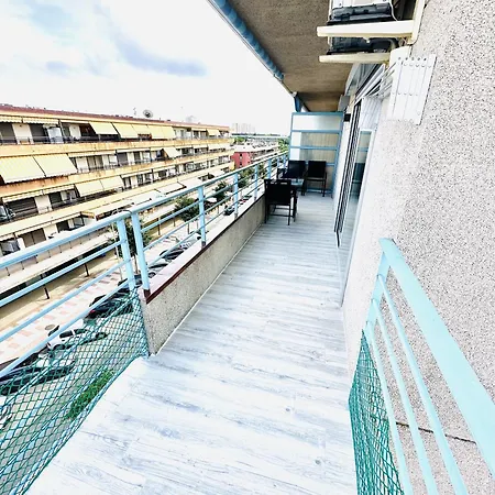 Apartamento con piscina y balcón recién reformado Appartamento *