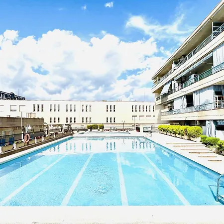 Appartamento Apartamento con piscina y balcón recién reformado